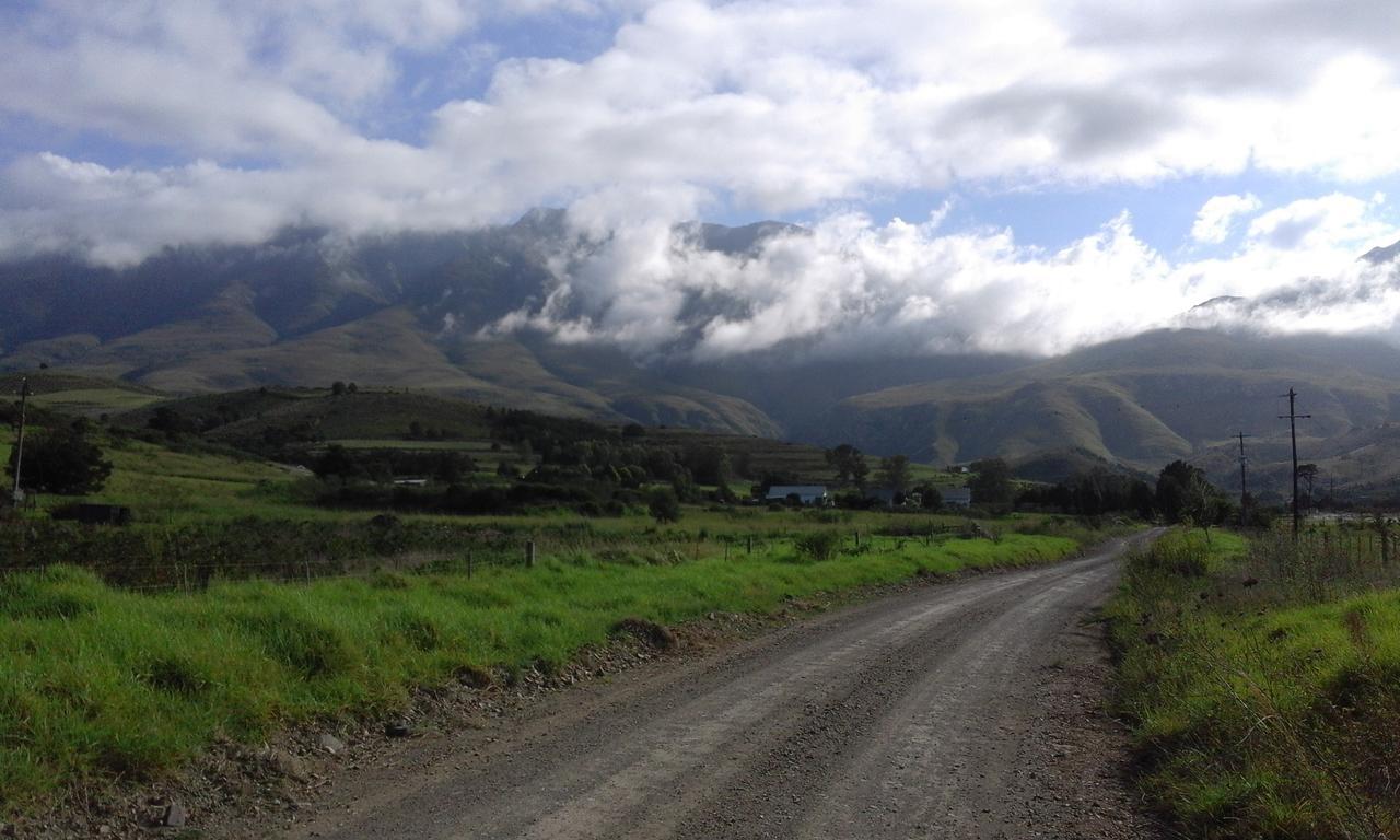 Die Hoenderhok And Die Plaashuisie Swellendam Eksteriør billede