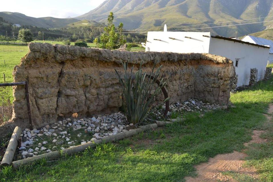 Die Hoenderhok And Die Plaashuisie Swellendam Eksteriør billede