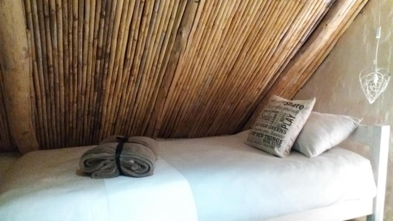 Die Hoenderhok And Die Plaashuisie Swellendam Eksteriør billede